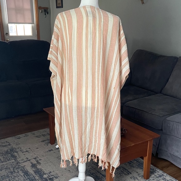 Rays for Days Cococabana Swim Coverup - Coral - Picture 3 of 6